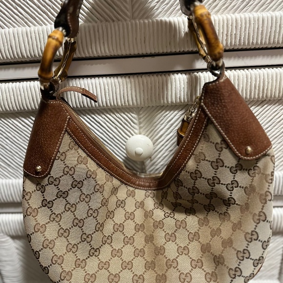 Gucci GG Bamboo Canvas Leather Hobo  Bag  PREOWNED/USED - Picture 2 of 9